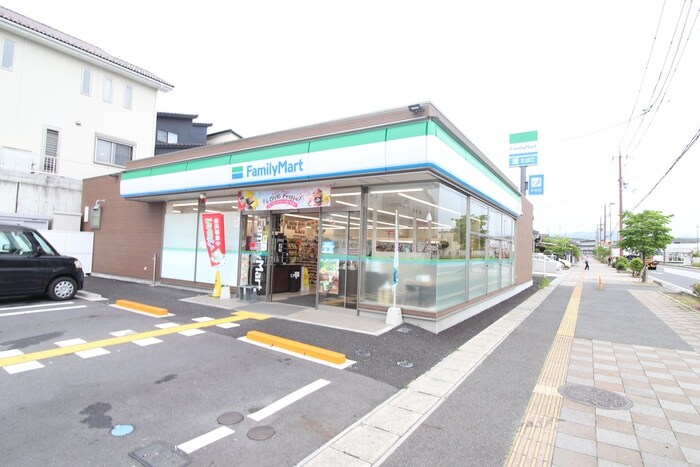 ファミリーマート