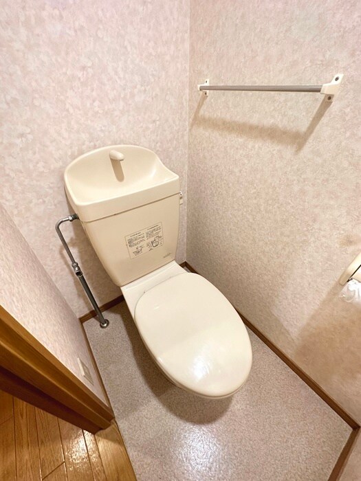 物件内観写真6　(トイレ)