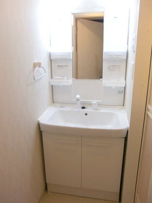 物件内観写真10　(洗面)