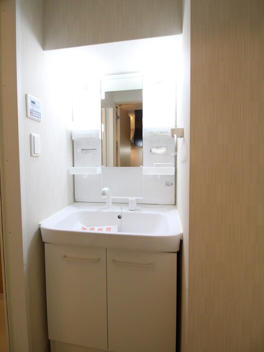 物件内観写真14　(洗面)