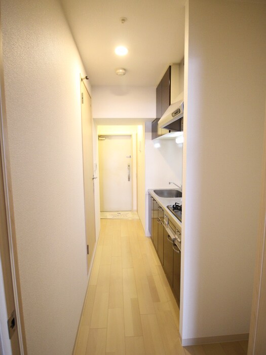 物件内観写真19　(廊下)