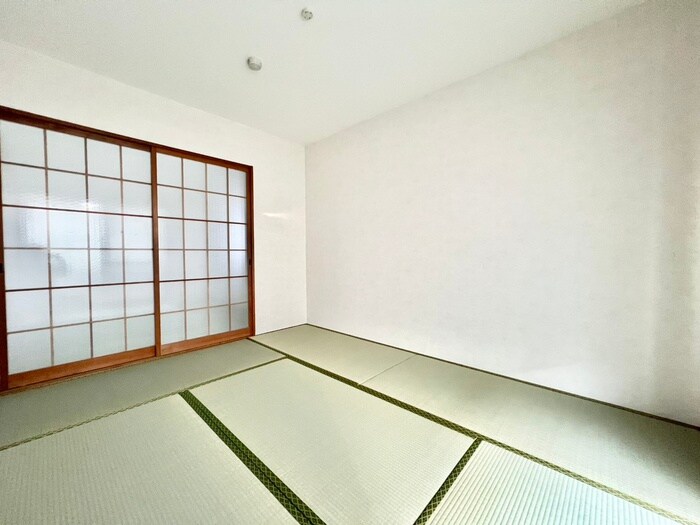 物件内観写真10　(居室)