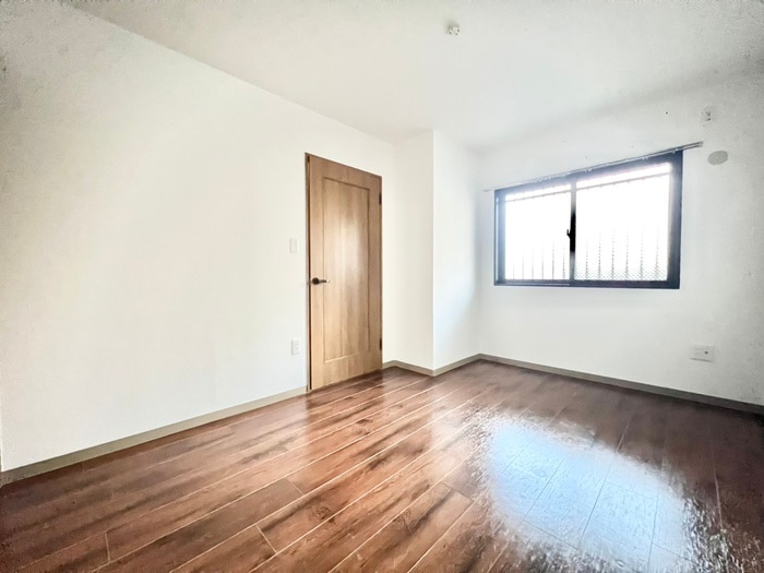 物件内観写真11　(居室)