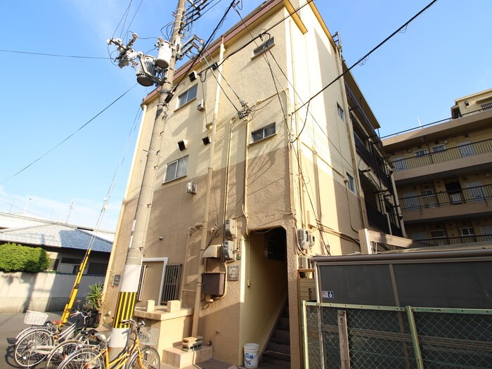 物件外観写真2　(外観写真)