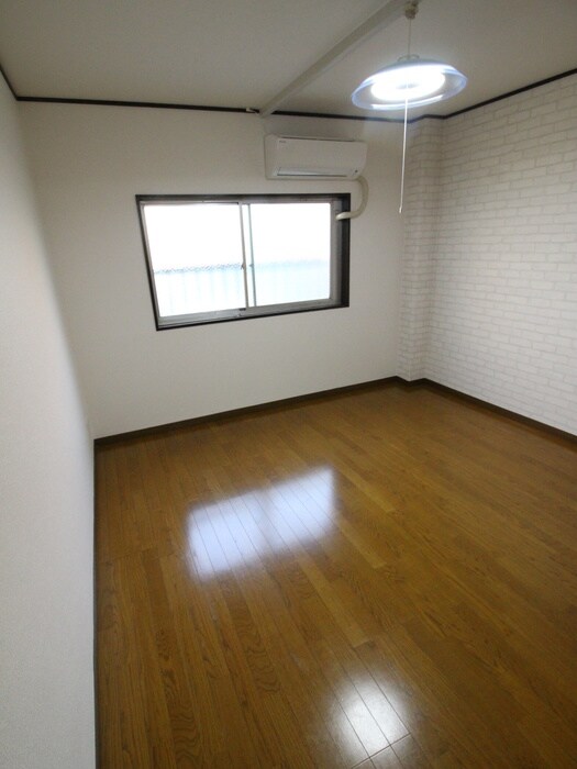 物件内観写真15　(居室)