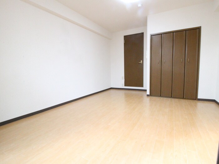 物件内観写真9　(室内からの展望)