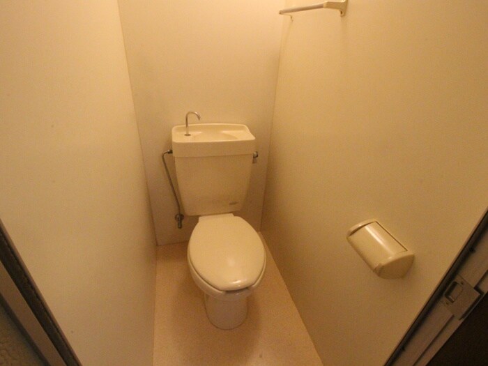 物件内観写真12　(トイレ)