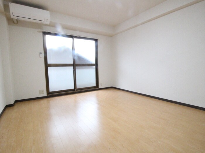 物件内観写真15　(居室)