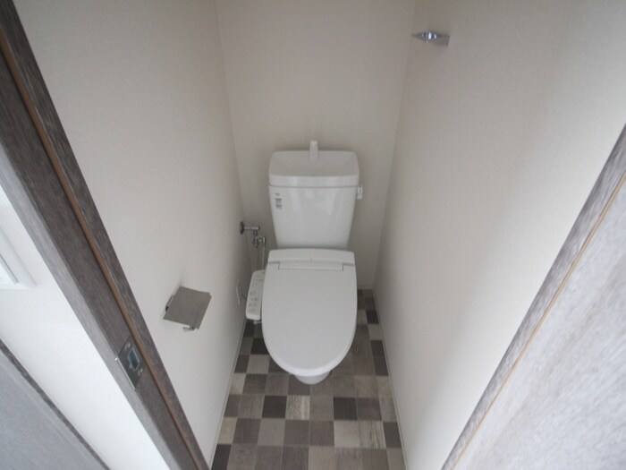 物件内観写真11　(トイレ)
