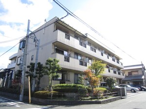 メゾン新伊丹外観写真