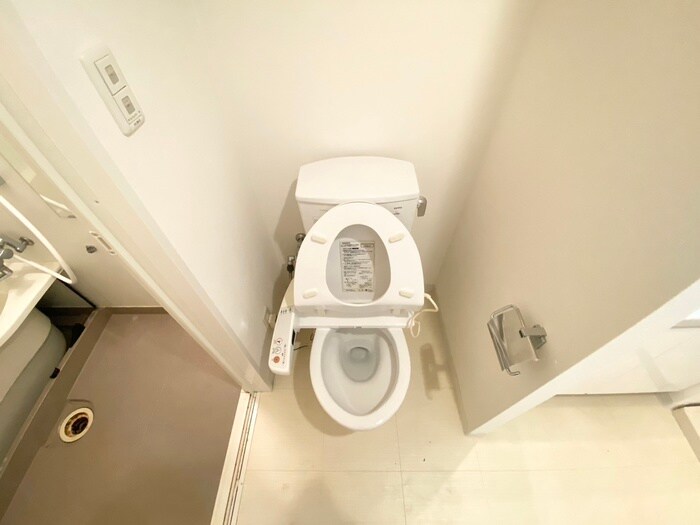 物件内観写真9　(トイレ)