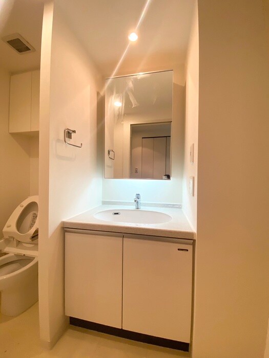 物件内観写真10　(洗面)