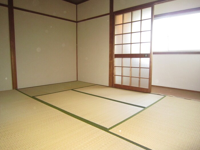 物件内観写真9　(居室)