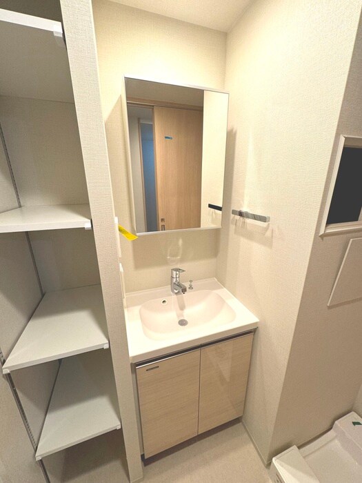 物件内観写真9　(洗面)