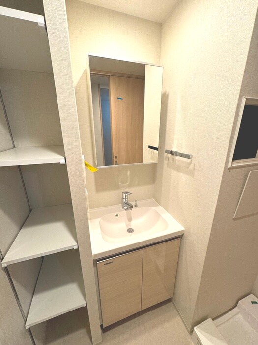 物件内観写真9　(洗面)