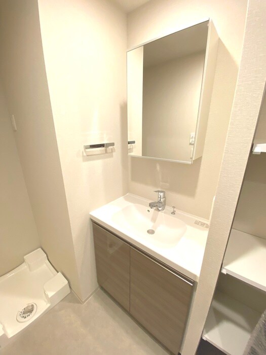 物件内観写真9　(洗面)