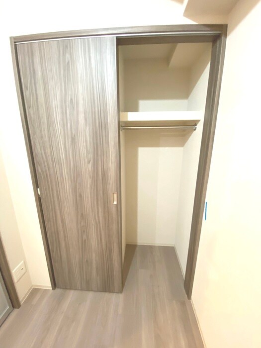 物件内観写真18　(収納)