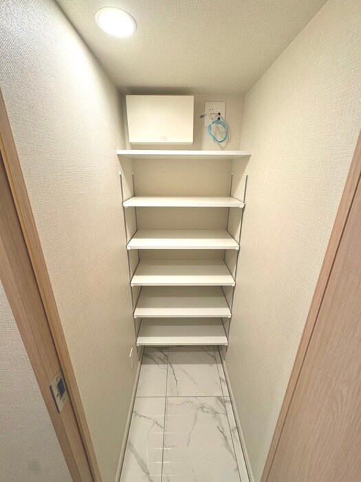 物件内観写真18　(靴箱)