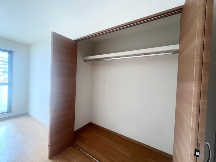 物件内観写真10　(収納)