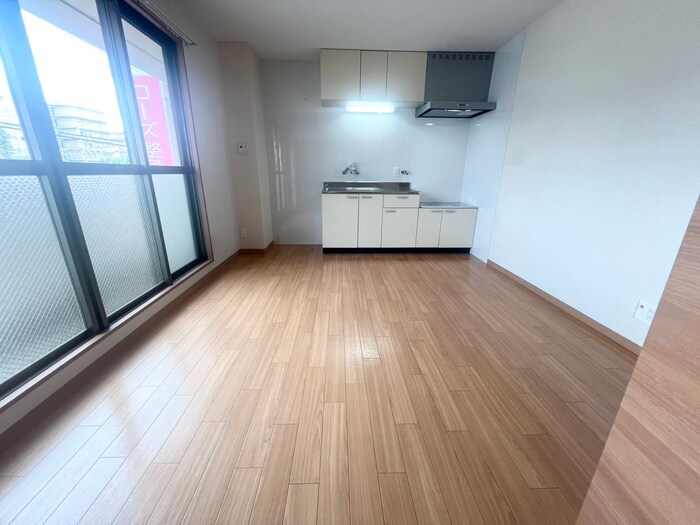 物件内観写真14　(居室)