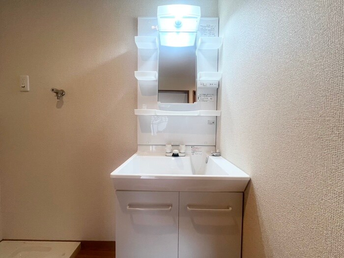 物件内観写真15　(洗面)