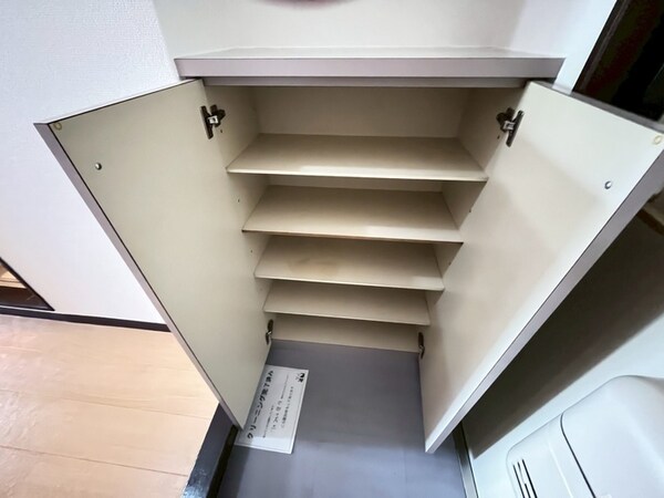 靴箱