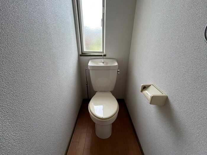 物件内観写真12　(トイレ)