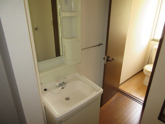 物件内観写真13　(洗面)