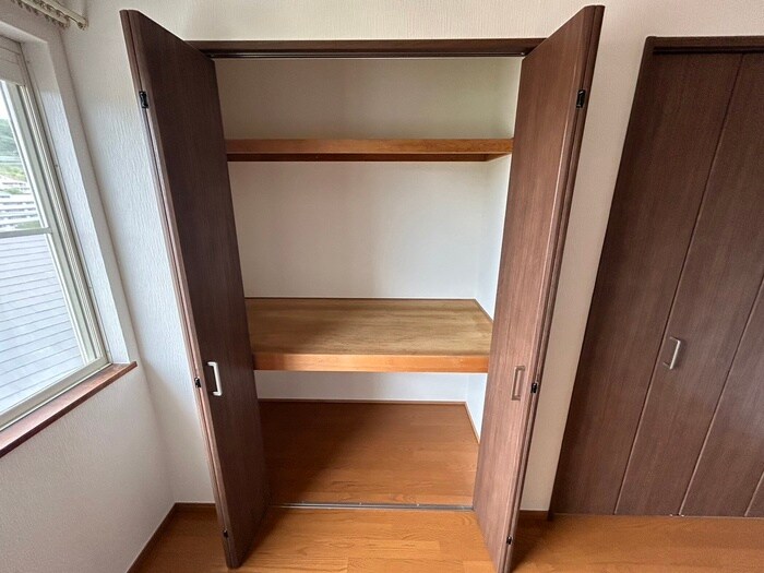 物件内観写真15　(収納)