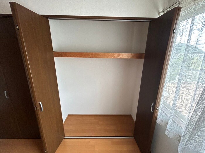 物件内観写真15　(収納)