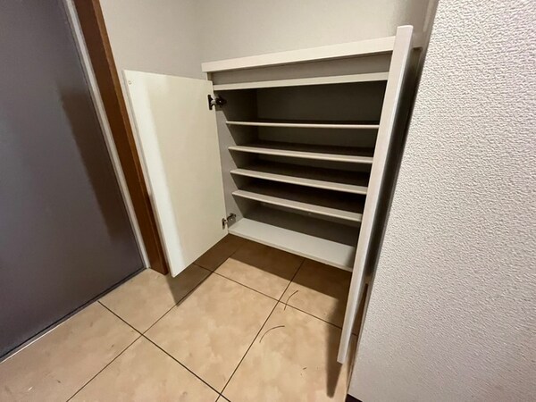 靴箱