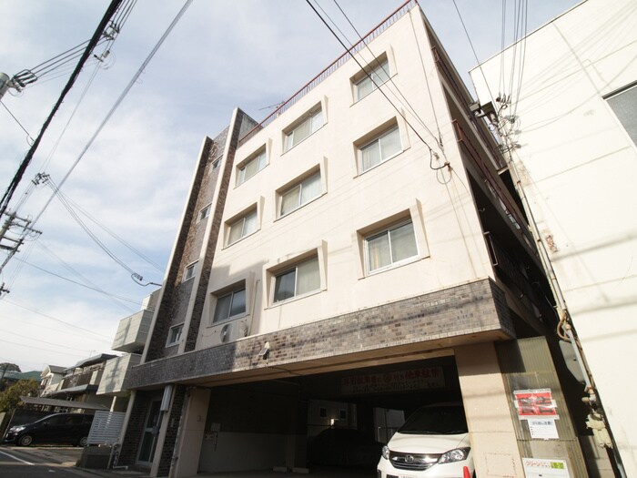 物件外観写真3　(外観写真)