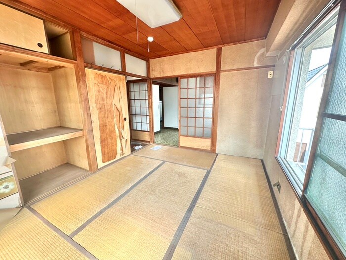 物件内観写真8　(居室)