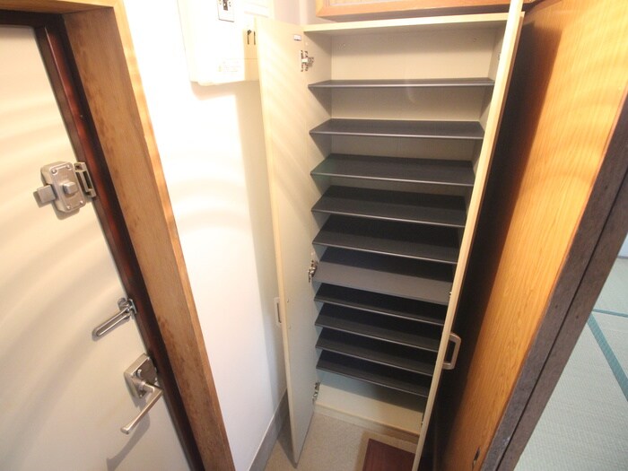 物件内観写真22　(靴箱)