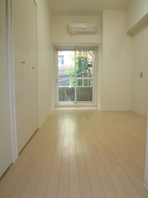 物件内観写真12　(居室)