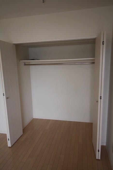 物件内観写真16　(収納)