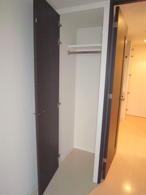 物件内観写真11　(収納)