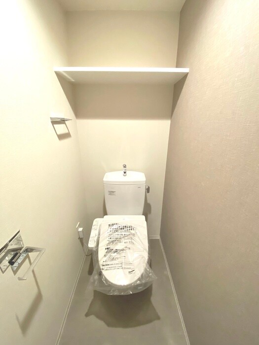 物件内観写真8　(トイレ)