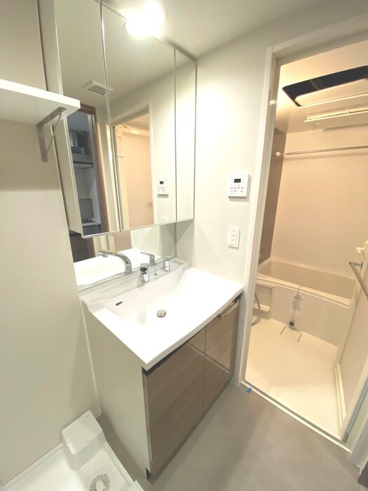 物件内観写真9　(洗面)