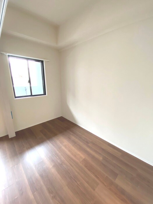 物件内観写真15　(居室)