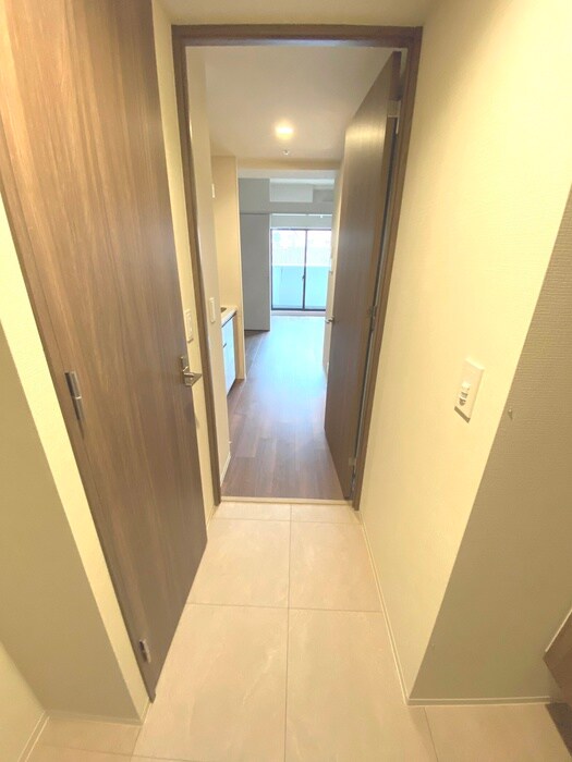 物件内観写真17　(廊下)