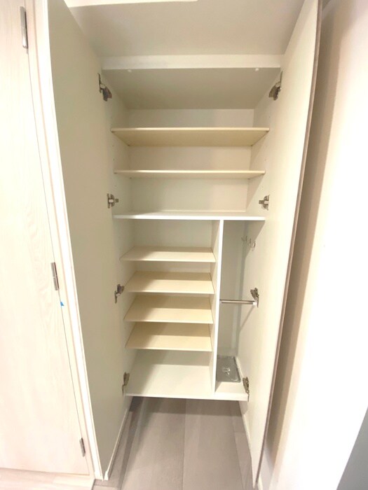 物件内観写真17　(靴箱)