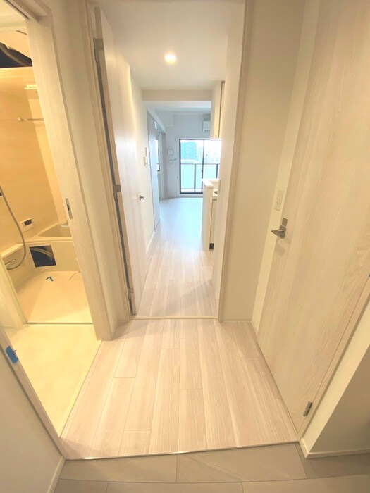 物件内観写真18　(廊下)