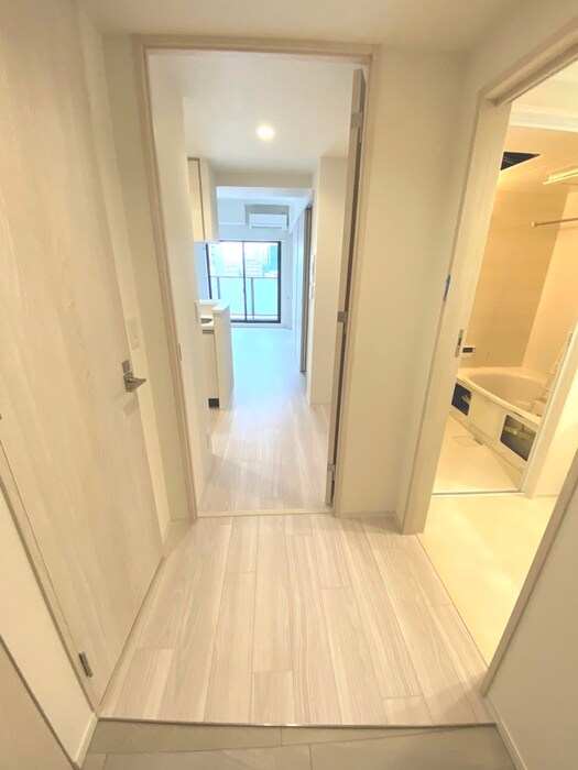 物件内観写真20　(廊下)