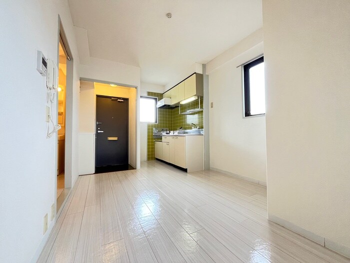 物件内観写真13　(居室)