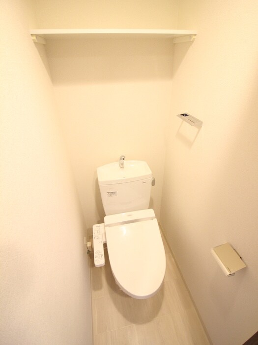 物件内観写真9　(トイレ)