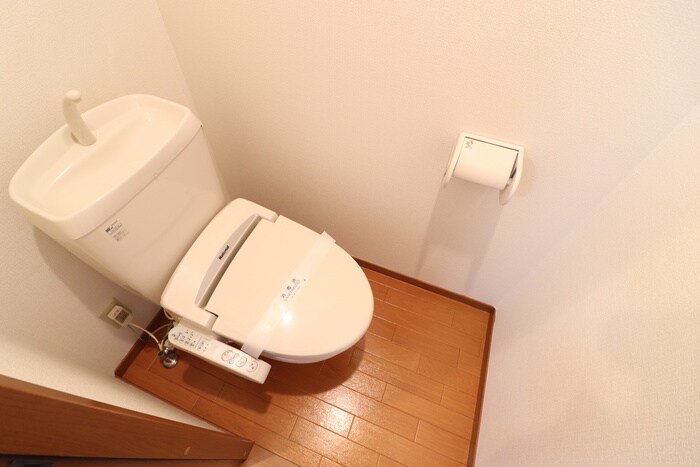 物件内観写真11　(トイレ)