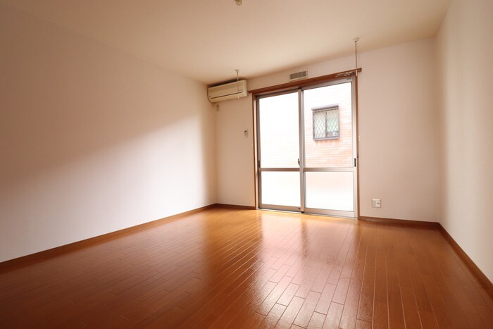 物件内観写真12　(居室)