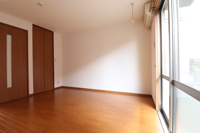 物件内観写真18　(居室)