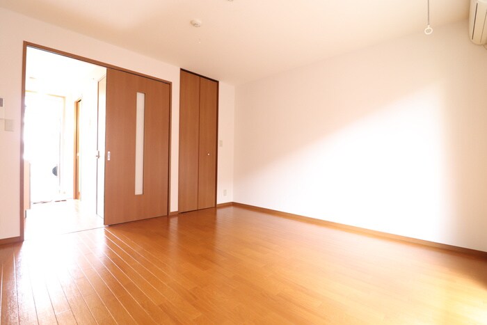 物件内観写真19　(居室)